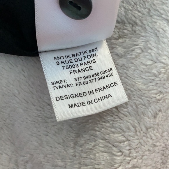 Black nightgown - Picture 4 of 6